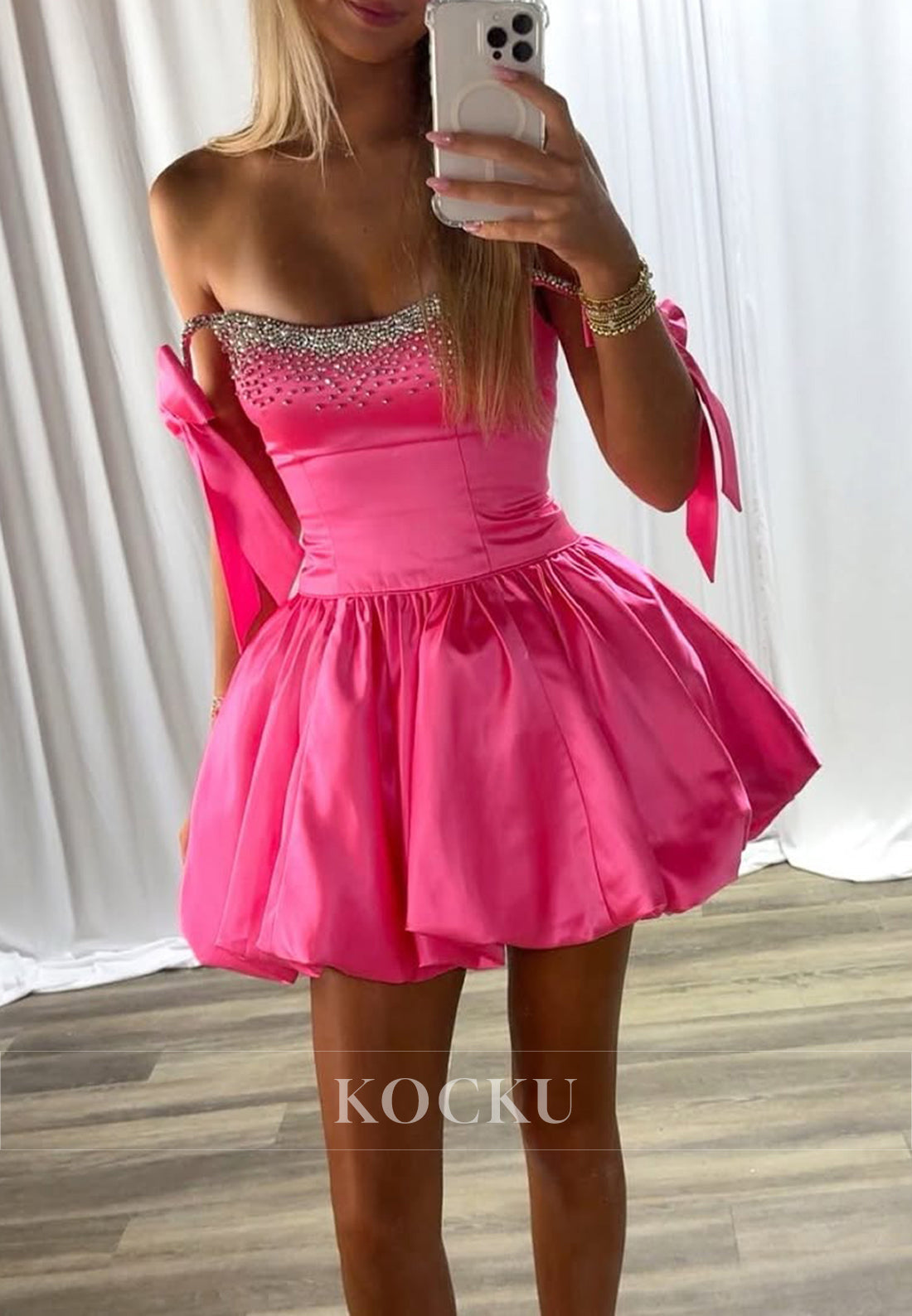 A-Line Scoop Bowknot Rhinestone Homecoming Dresses with Pockets
