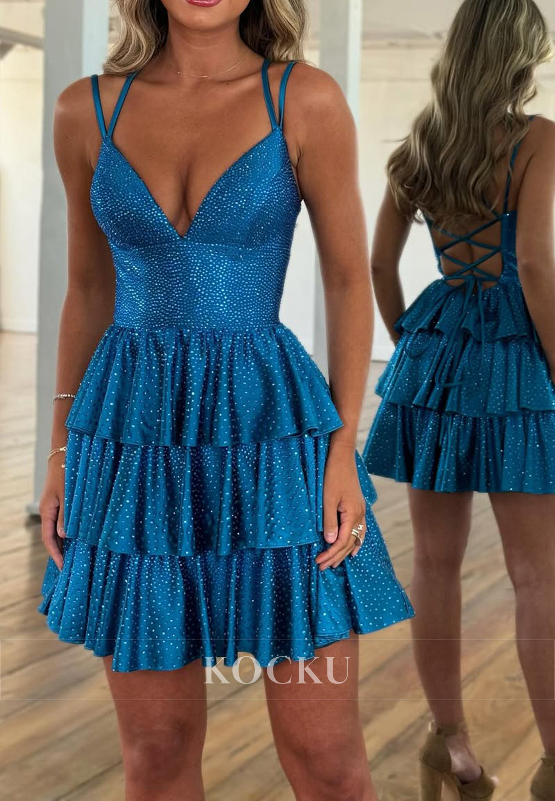 A-Line Spaghetti Straps V Neck Pleated Homecoming Dresses
