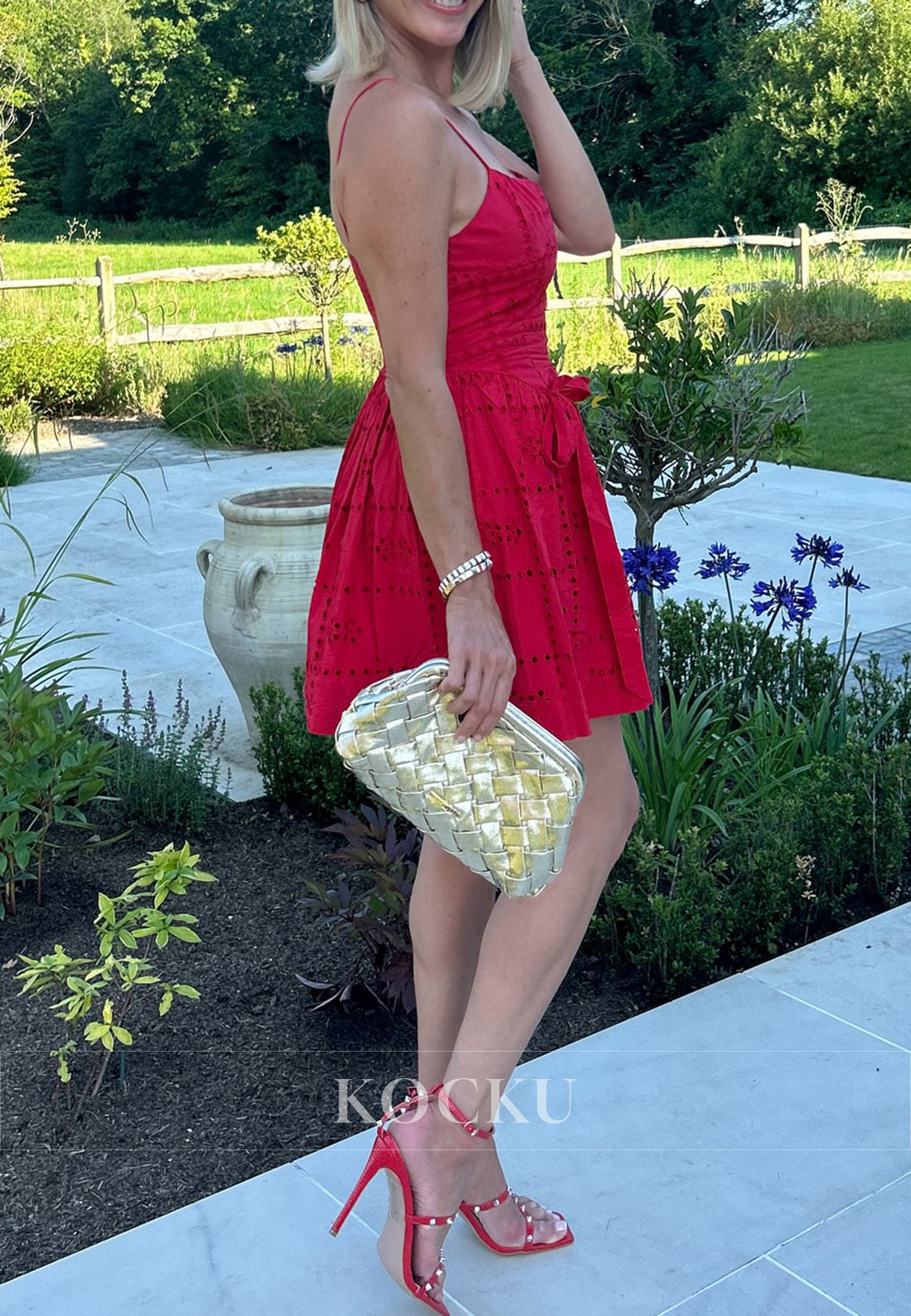 A-Line Spaghetti Straps Square Pleated Bowknot Homecoming Dresses