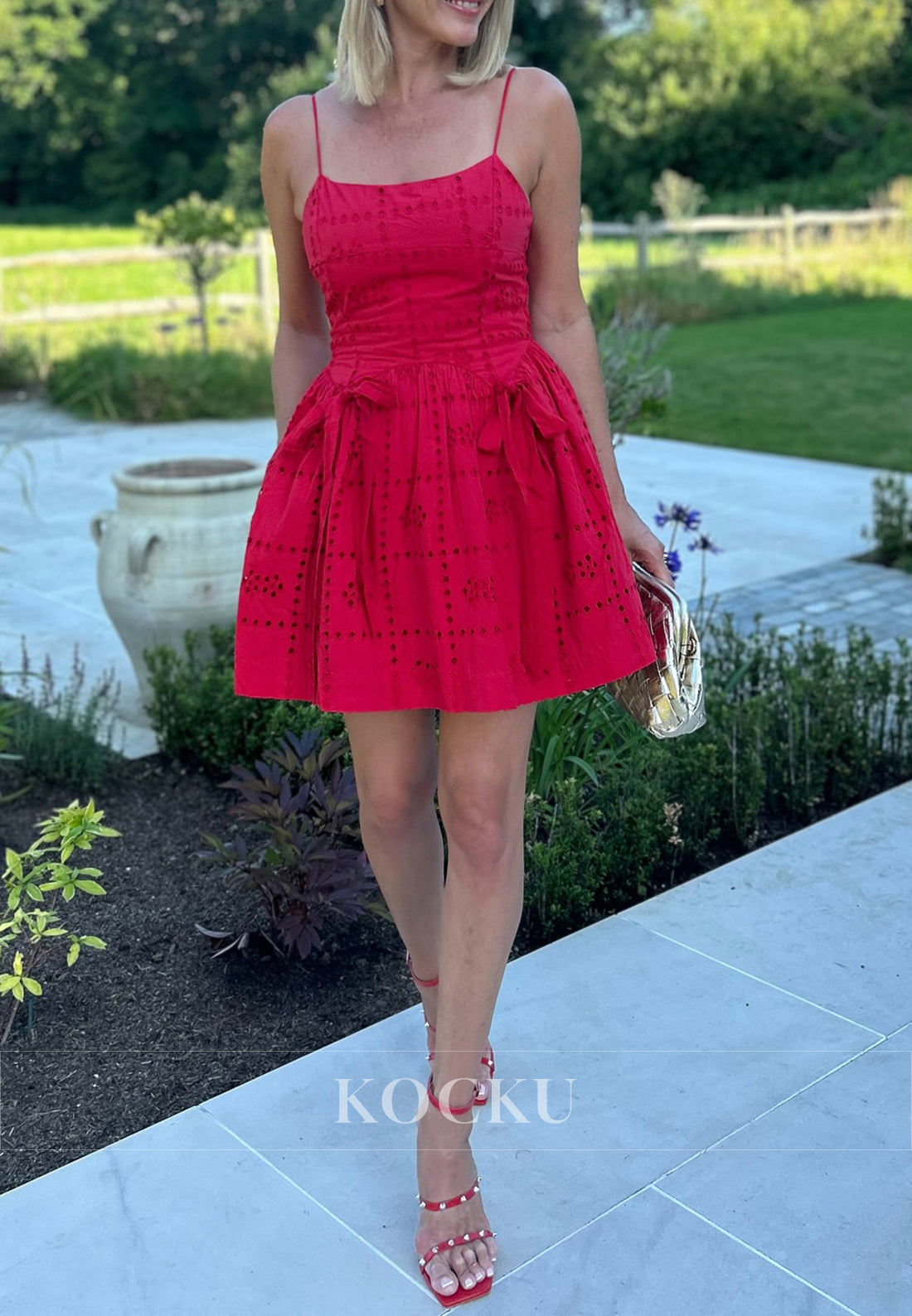 A-Line Spaghetti Straps Square Pleated Bowknot Homecoming Dresses