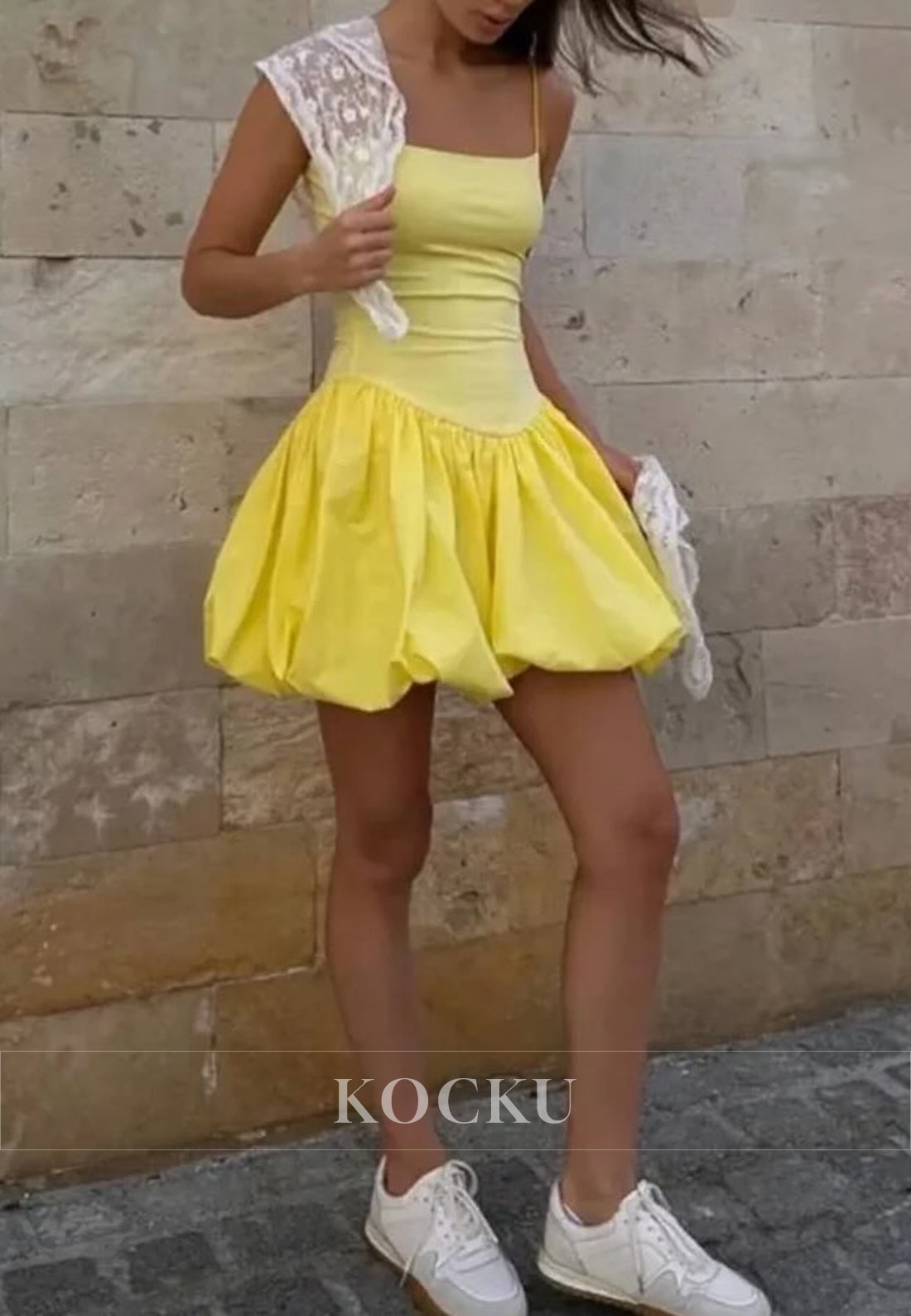 A-Line Spaghetti Straps Square Pleated Short Homecoming Dresses