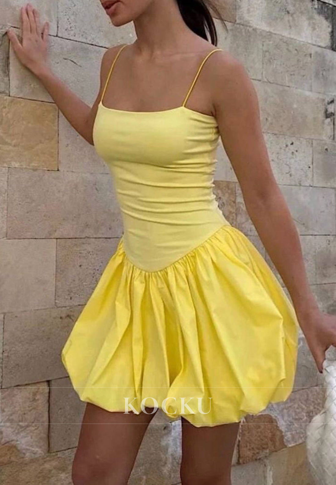 A-Line Spaghetti Straps Square Pleated Short Homecoming Dresses