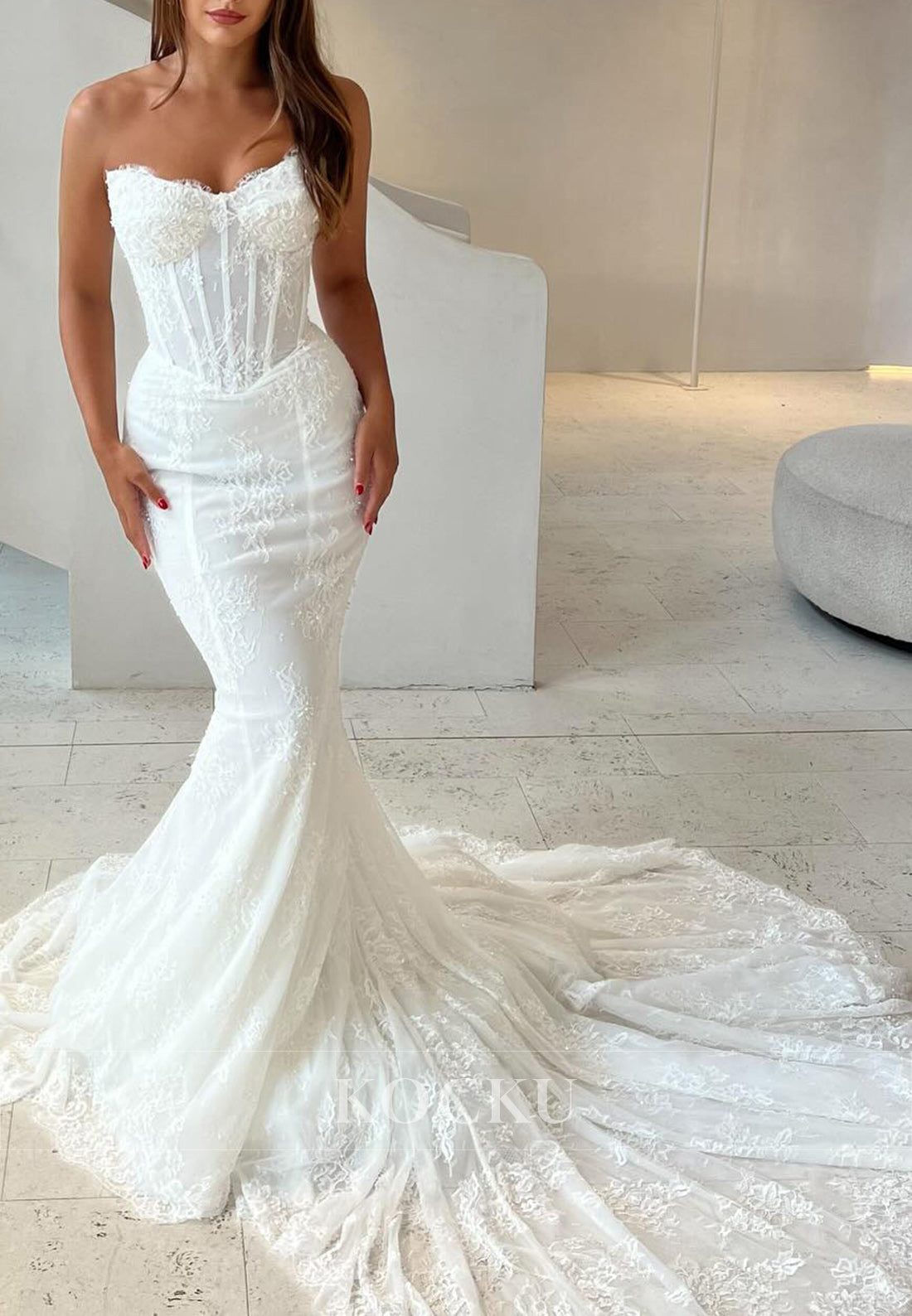 White Strapless Corset Lace Mermaid Wedding Gown with Detachable Sleeves