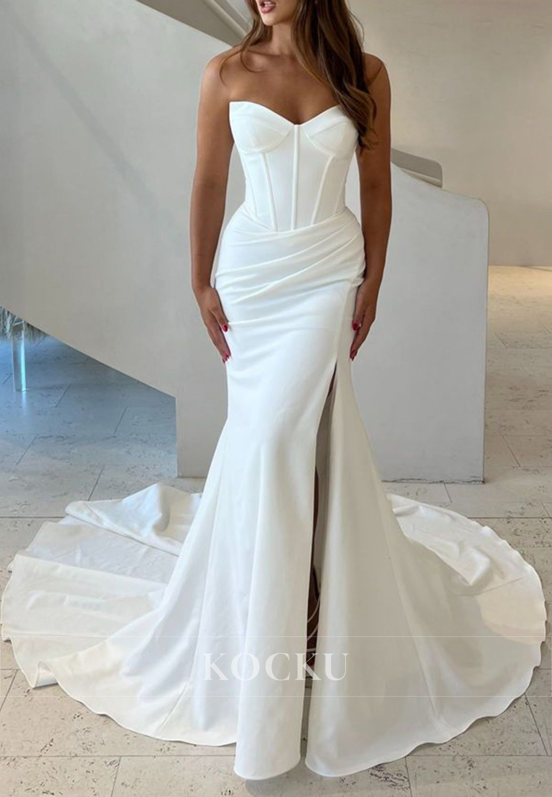 White Sweetheart Corset Ruched Trumpet Full-Length Wedding Dress with Slit