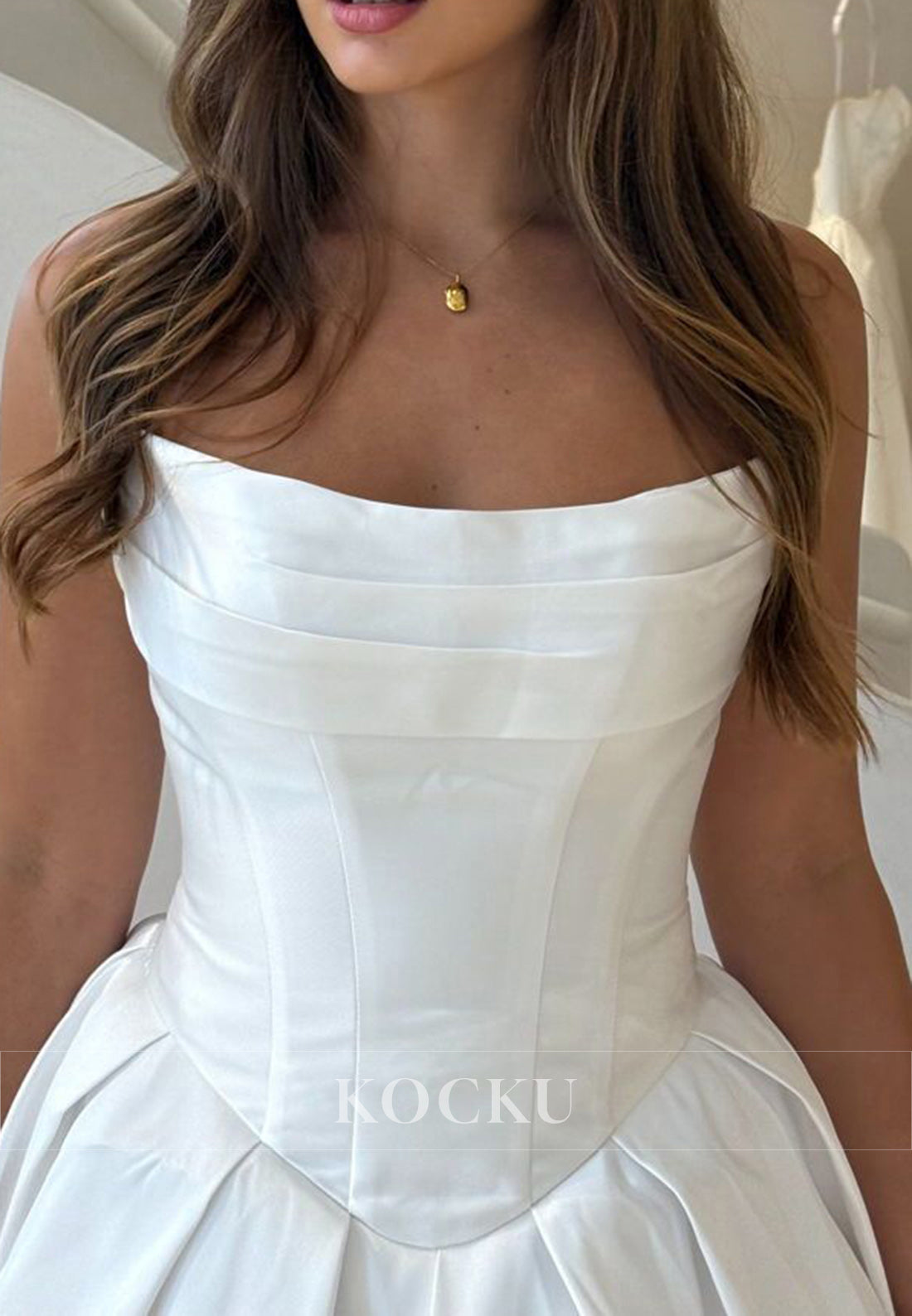 White Strapless Ruched Pleated A-Line Mini Wedding Dress