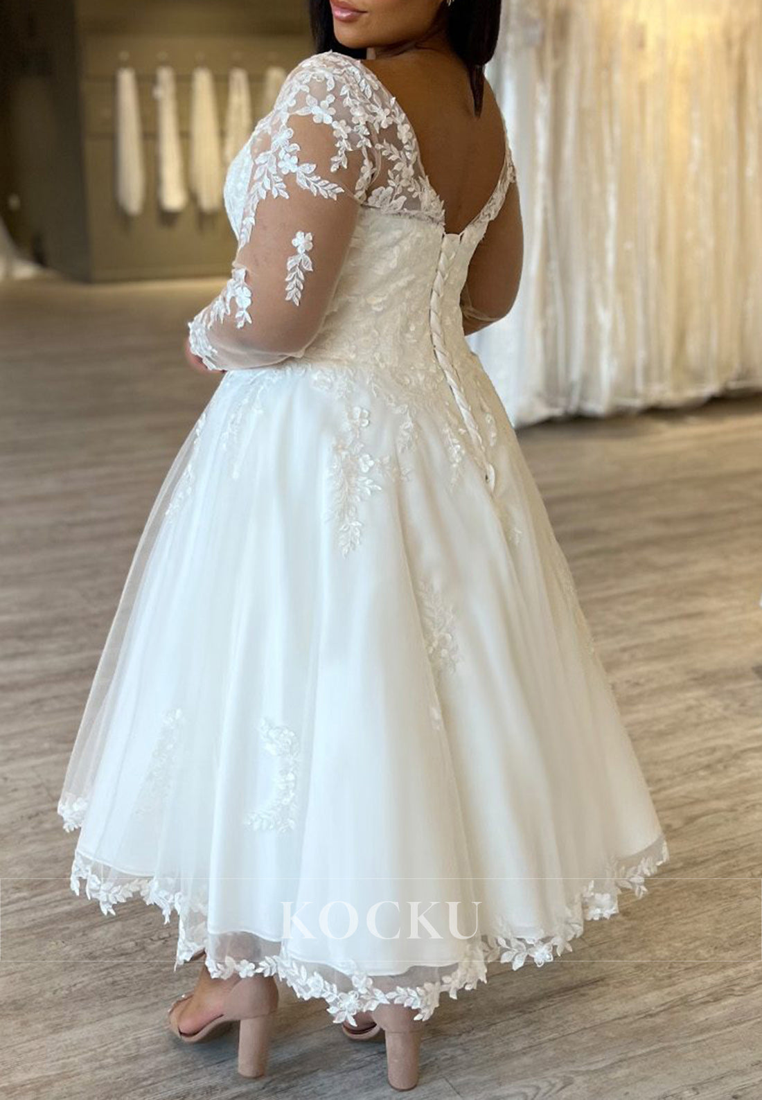 White Applique Sweetheart Lace-Up Back Ankle-Length Wedding Dress with Long Sleeves